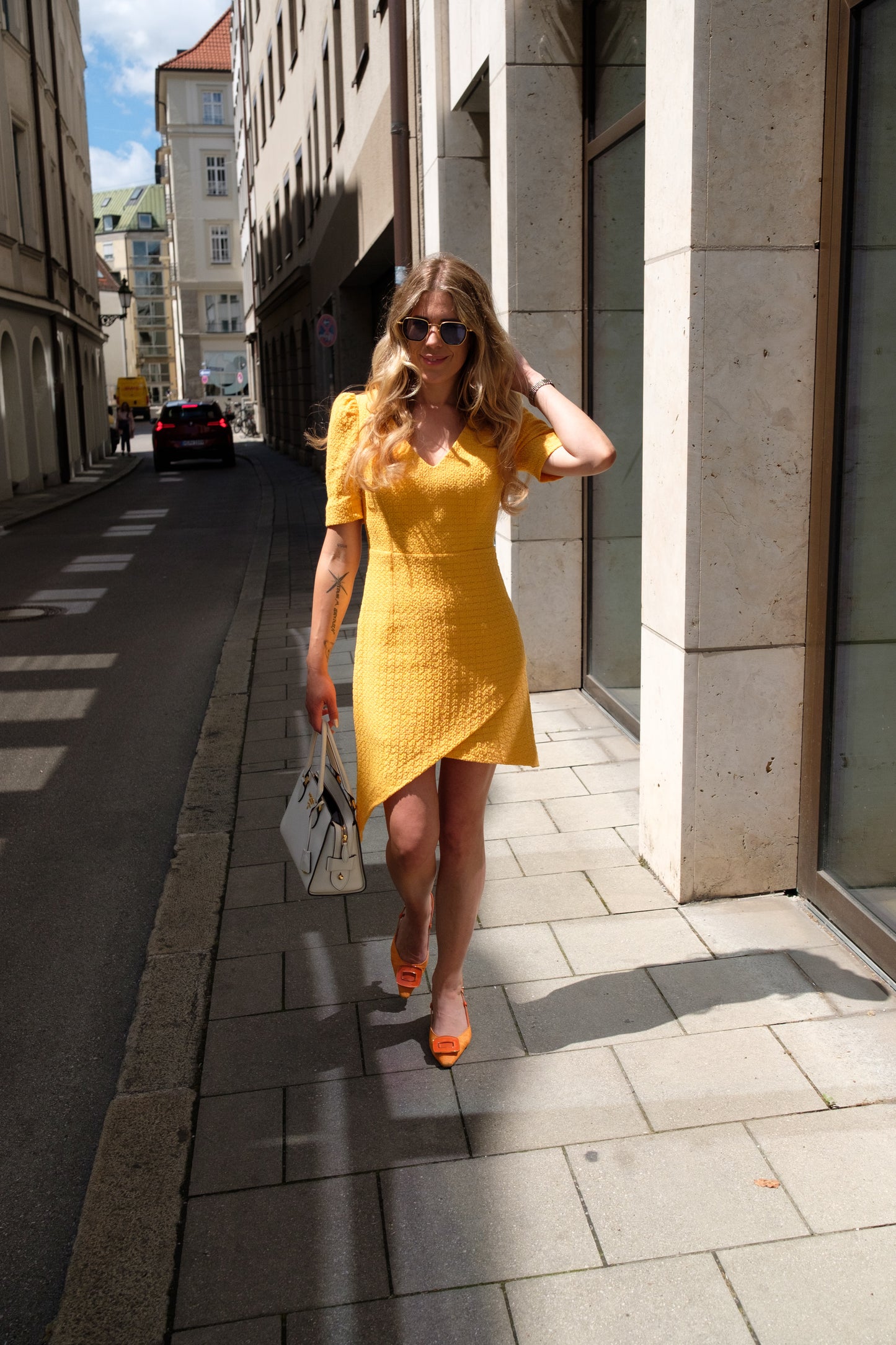 Rina Kleid - Stoff: Sunflower