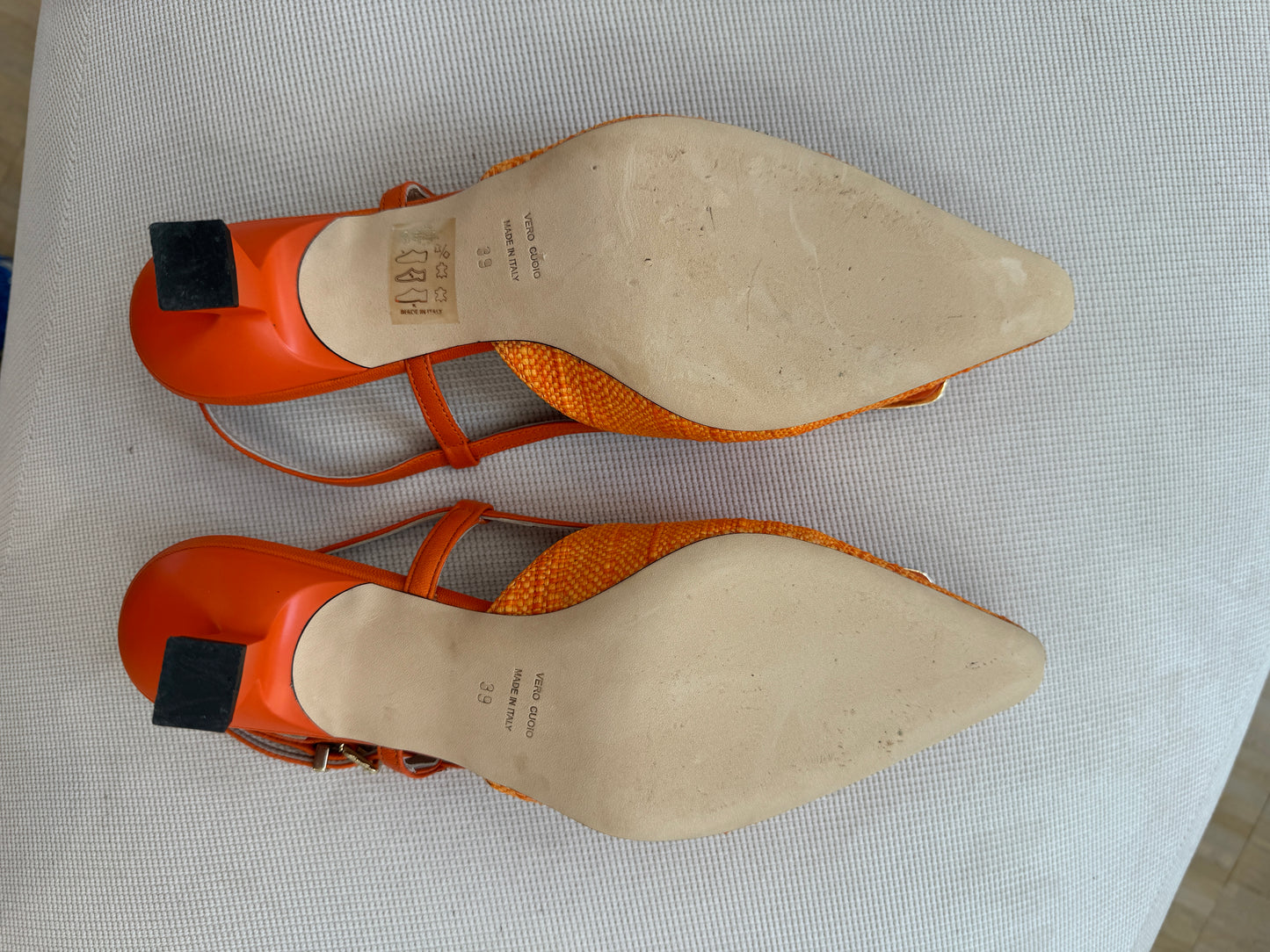 RUNWAY SHOE 50% - Canva Heel Orange